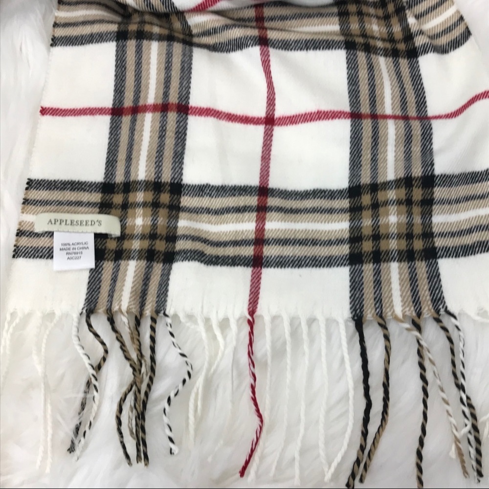 *2/$20* Super Soft Plaid Scarf w/ Fringe - Picture 5 of 6